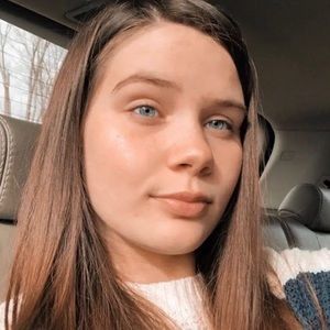 Meet your Posher, Eliana